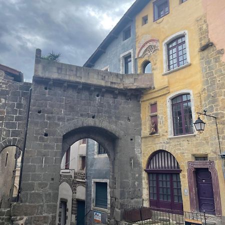 Aux Portes Du Mont Anis Le Puy-en-Velay Екстериор снимка