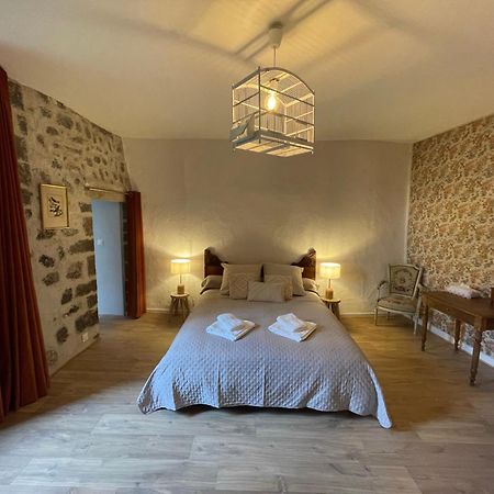 Aux Portes Du Mont Anis Le Puy-en-Velay Екстериор снимка