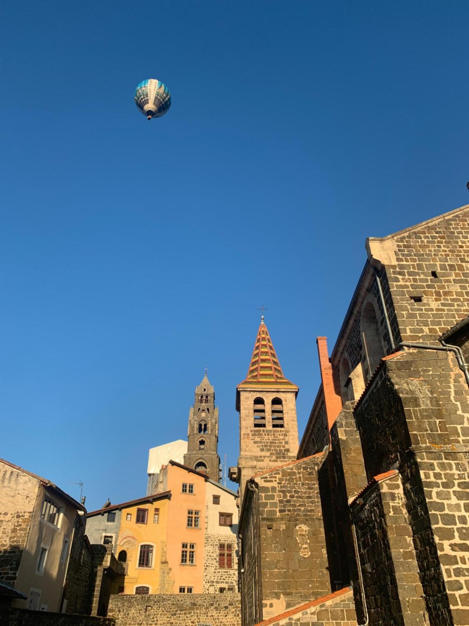 Aux Portes Du Mont Anis Le Puy-en-Velay Екстериор снимка